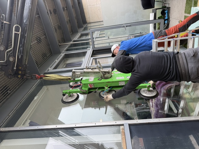 About Parson's Green Glazing